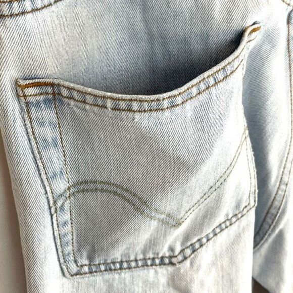 Levi's 505 Jeans Men's W40 L30 Blue Denim Regular Fit Straight Leg Light Wash - Picture 14 of 16